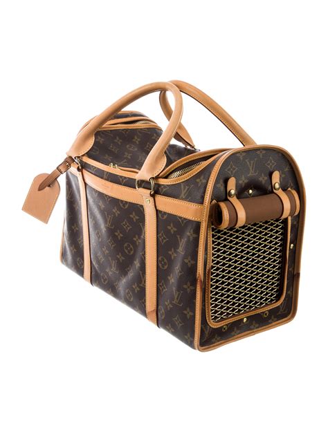 hundehalsbånd louis vuitton|Products by Louis Vuitton: Dog Carrier 40.